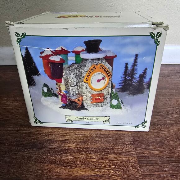 Vintage Santa's Town at the North Pole Christmas Village Candy Cooker in Box - Picture 1 of 7